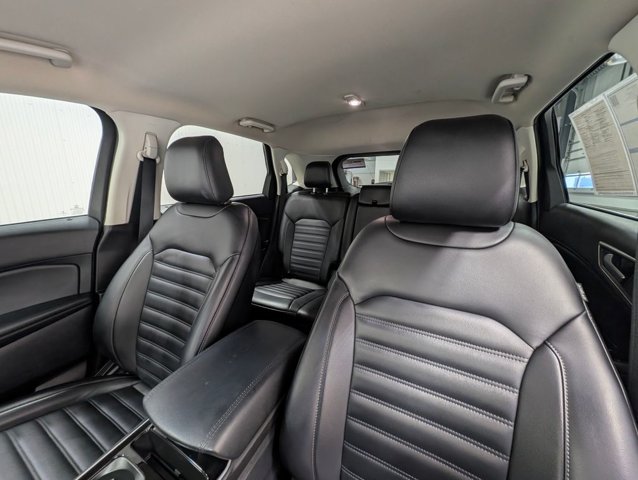 Certified 2020 Ford Edge SEL AWD/4WD image 13