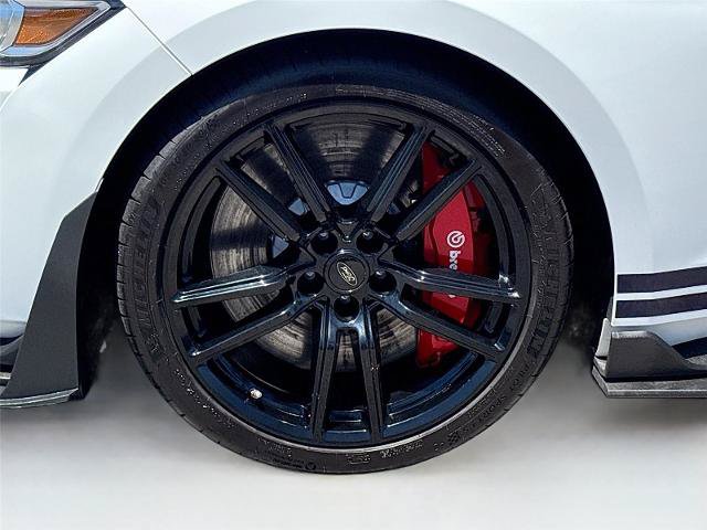 Certified 2021 Ford Mustang Shelby GT500 w/ Technology Package RWD image 33