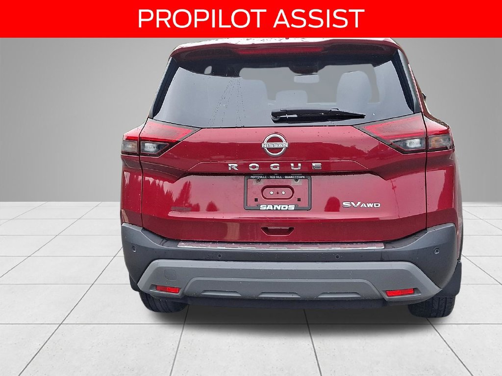 Used 2023 Nissan Rogue SV AWD/4WD image 5