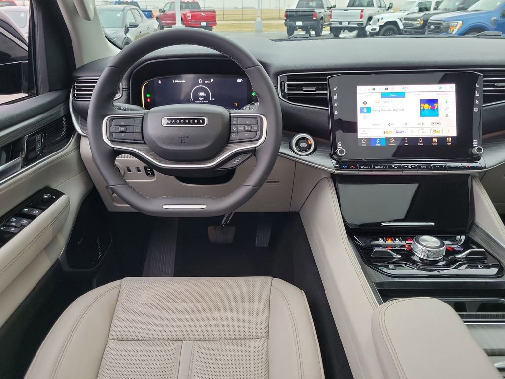 Used 2023 Jeep Wagoneer Series III w/ Premium Group I image 12