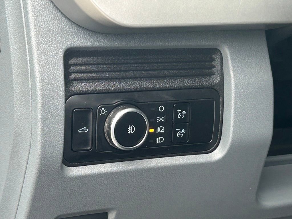 Certified 2025 Ford F250 XLT image 37