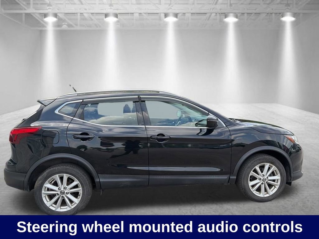 Used 2019 Nissan Rogue Sport SV AWD/4WD image 7