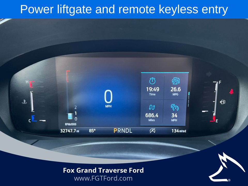 Certified 2025 Ford Escape ST-Line Select AWD/4WD image 18