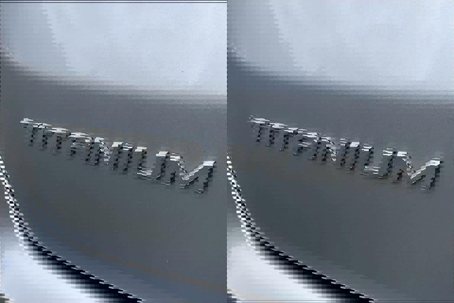 Certified 2022 Ford Edge Titanium image 12