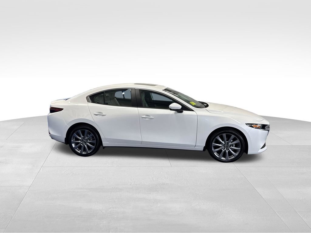 Used 2025 MAZDA MAZDA3 s FWD image 6