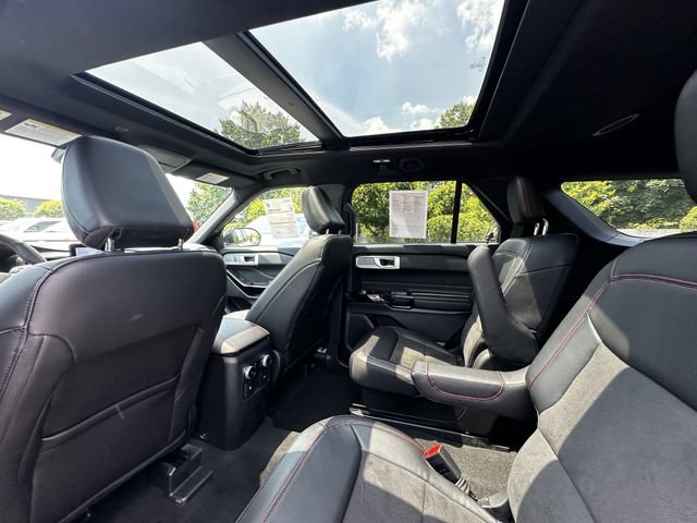 Certified 2023 Ford Explorer ST-Line w/ Class IV Trailer Tow Package AWD/4WD image 18