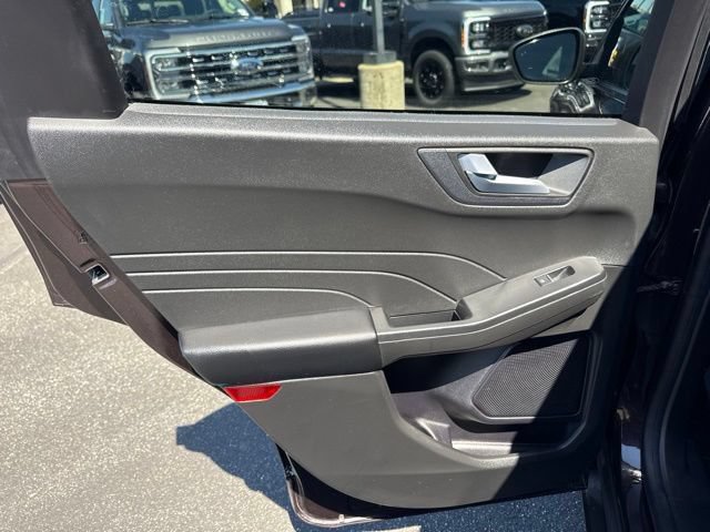 Certified 2023 Ford Escape ST-Line w/ Tech Pack #1 FWD image 10