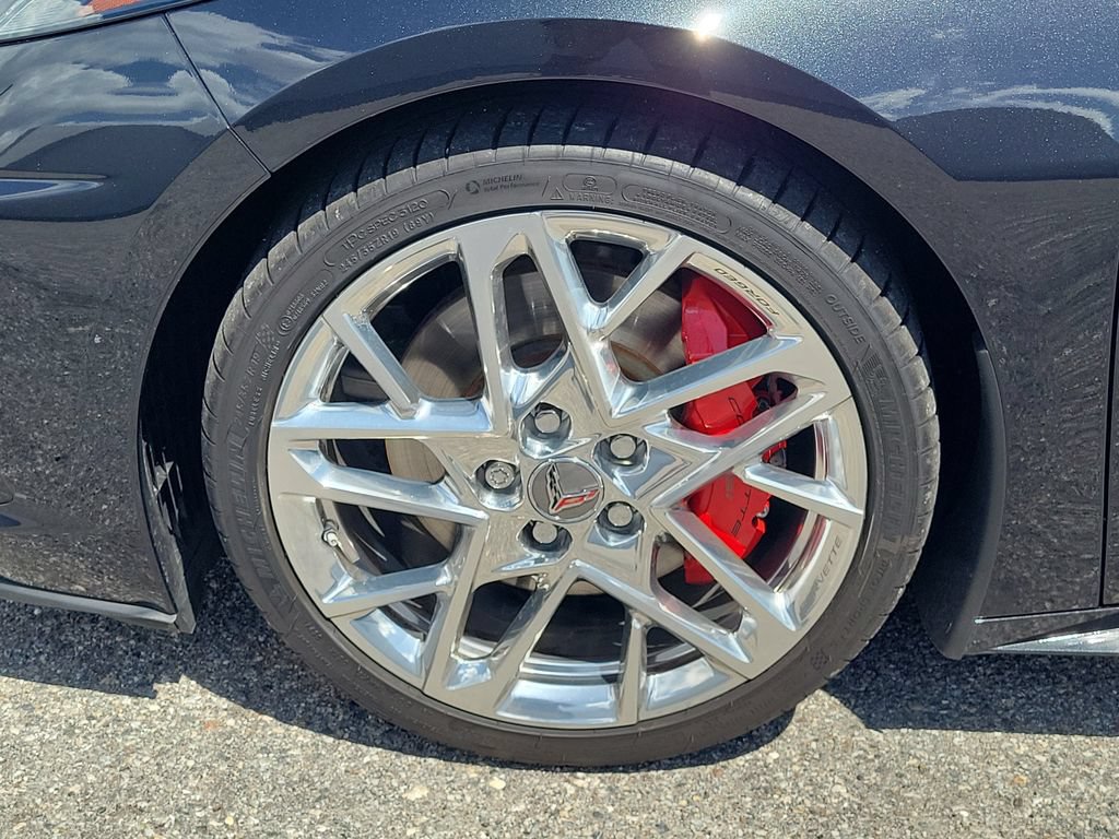 Used 2019 Chevrolet Corvette Stingray Convertible Z51 2LT RWD image 8