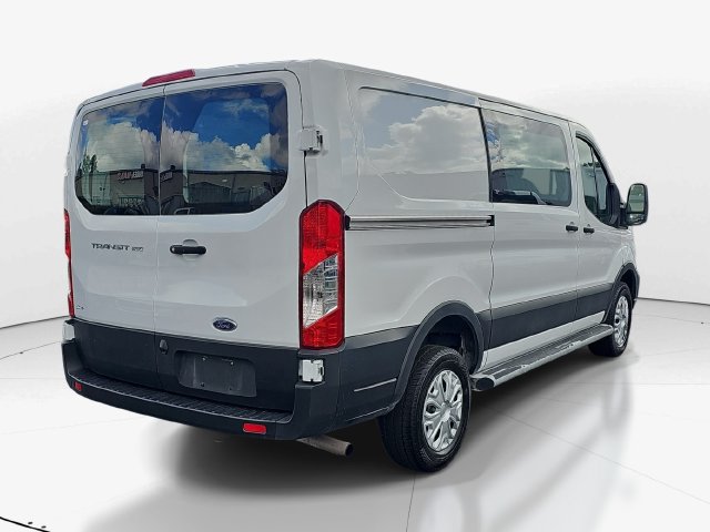 Certified 2023 Ford Transit 250 Low Roof w/ Exterior Upgrade Package RWD image 4