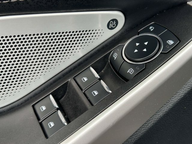Certified 2023 Ford Explorer Limited w/ Limited Technology Package RWD image 19