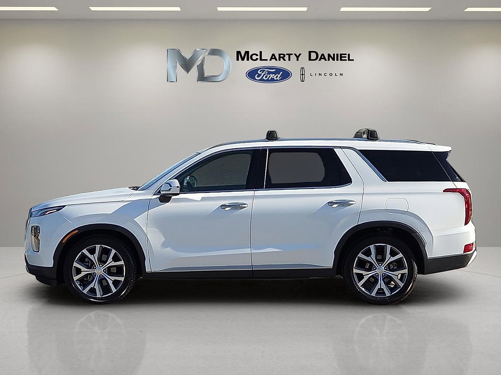 Used 2022 Hyundai Palisade SEL w/ Premium Package AWD/4WD image 3