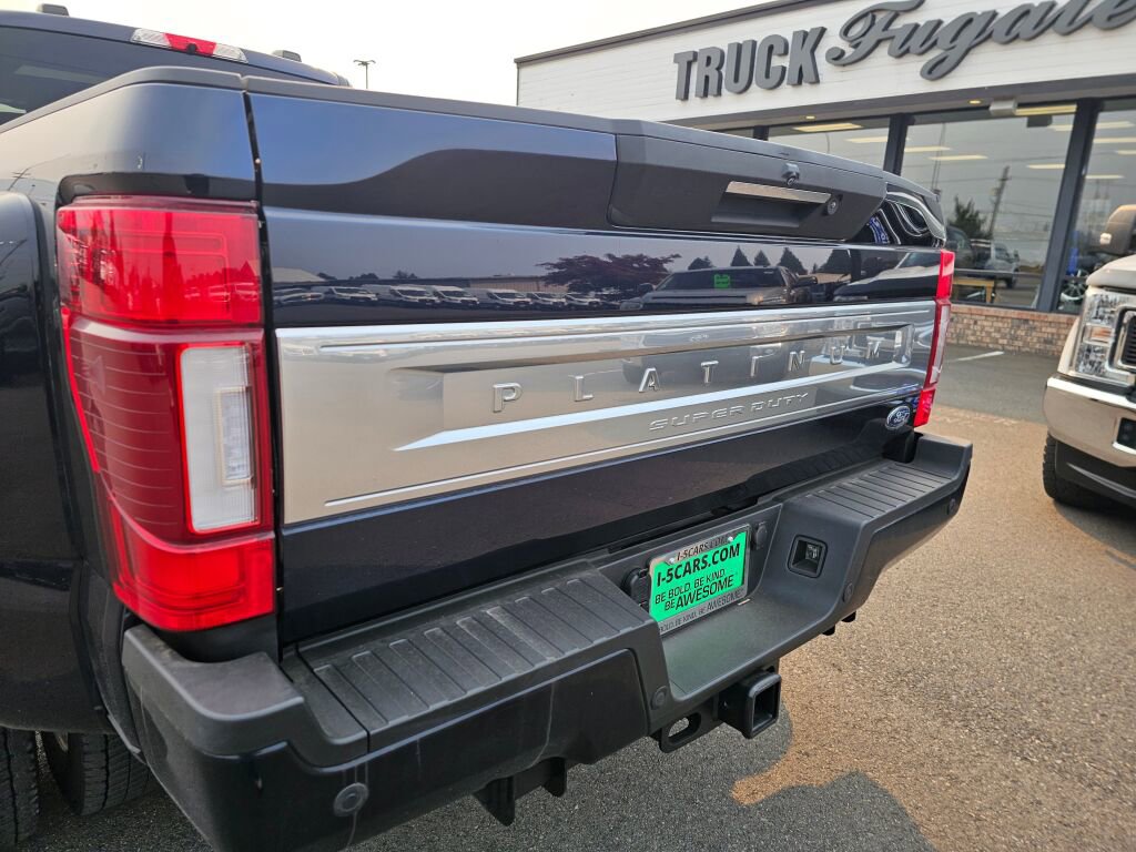 Certified 2022 Ford F450 Platinum w/ FX4 Off-Road Package image 9