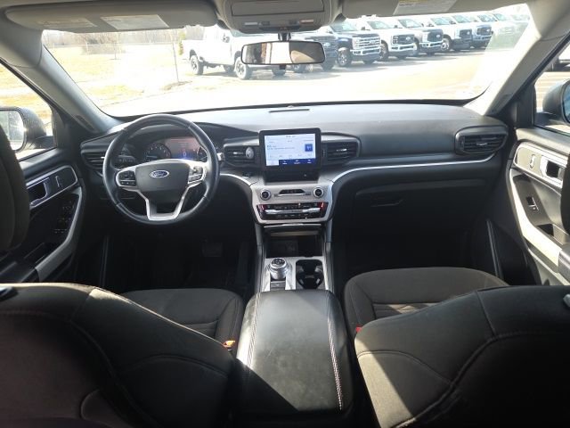 Certified 2021 Ford Explorer XLT image 23