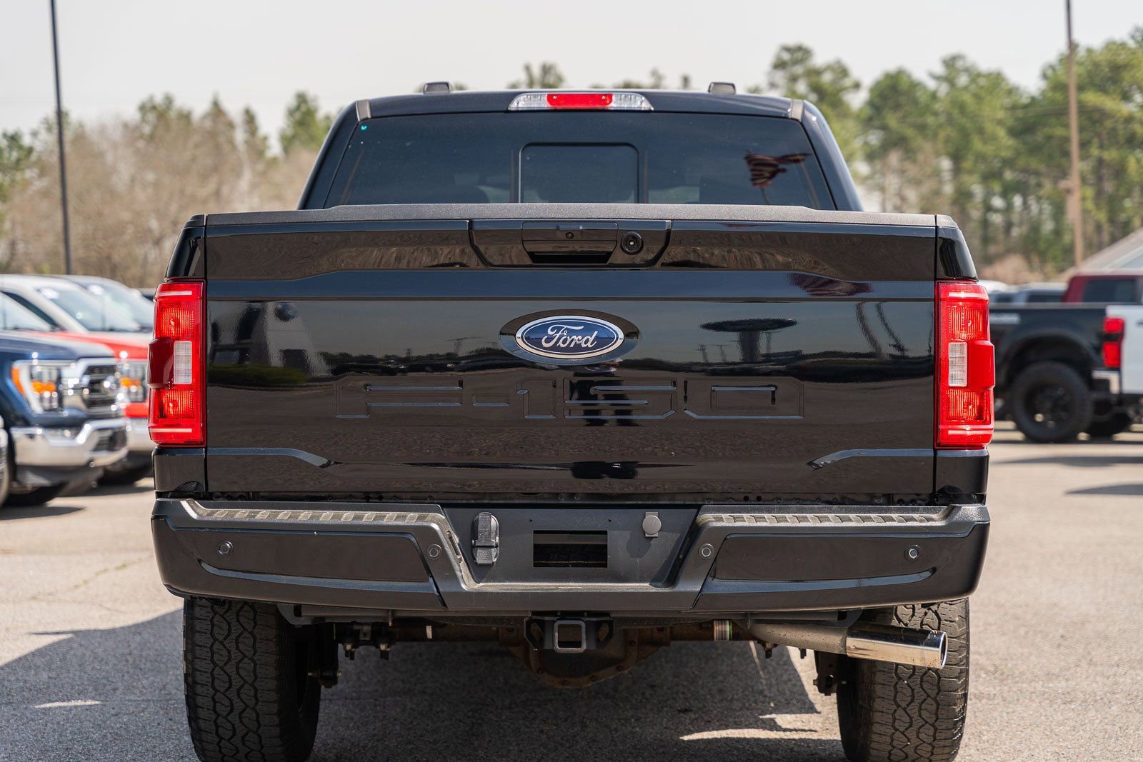 Certified 2023 Ford F150 XLT w/ Equipment Group 302A High image 4