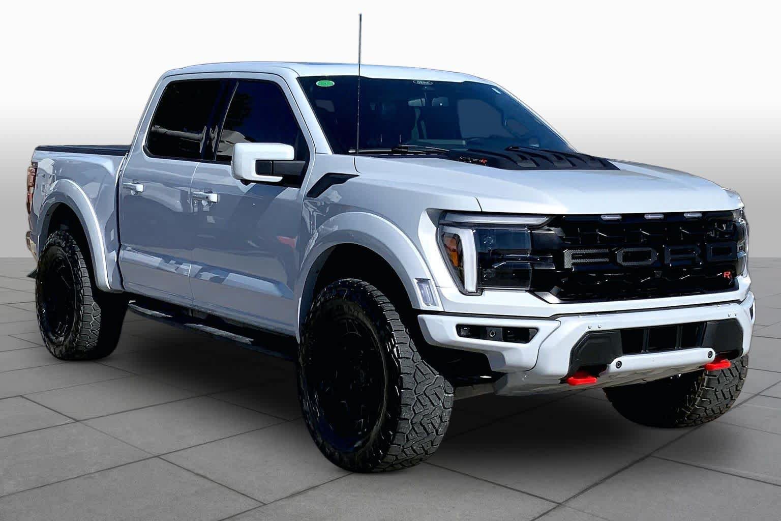 Certified 2025 Ford F150 Raptor w/ Equipment Group 803A Raptor R AWD/4WD image 3