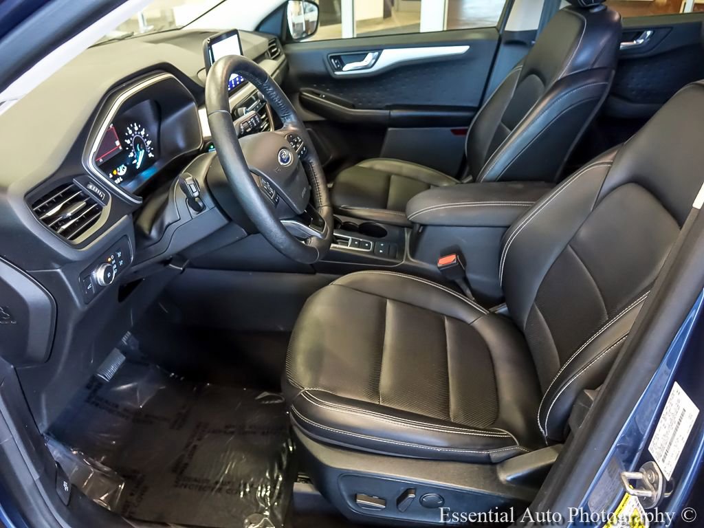 Certified 2020 Ford Escape SEL FWD image 11