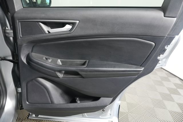 Certified 2021 Ford Edge SE image 27