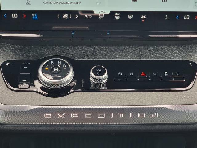 Certified 2025 Ford Expedition Tremor AWD/4WD image 30