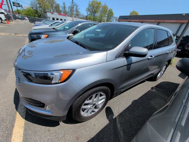 Certified 2024 Ford Edge SEL w/ Convenience Package AWD/4WD image 4