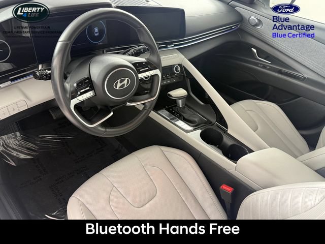 Used 2025 Hyundai Elantra Limited FWD image 13