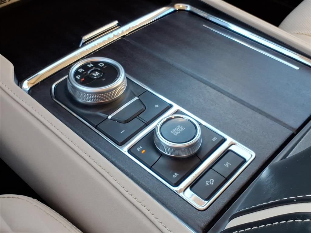 Certified 2022 Ford Expedition Max Platinum AWD/4WD image 22