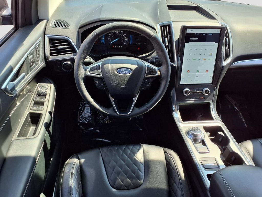 Certified 2024 Ford Edge Titanium AWD/4WD image 9