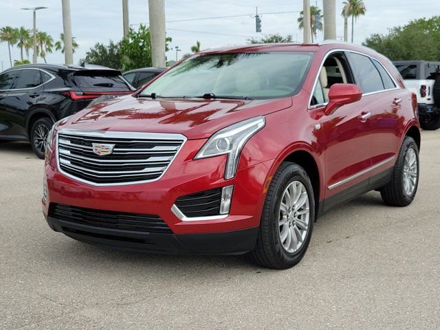 Used 2019 Cadillac XT5 Luxury FWD image 3