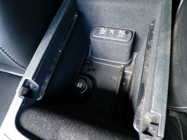 Used 2023 Dodge Charger SXT w/ Plus Group image 31