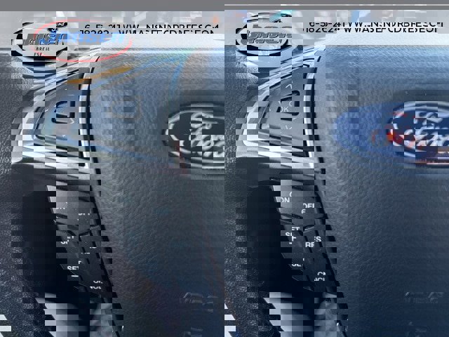 Certified 2024 Ford Edge Titanium image 16