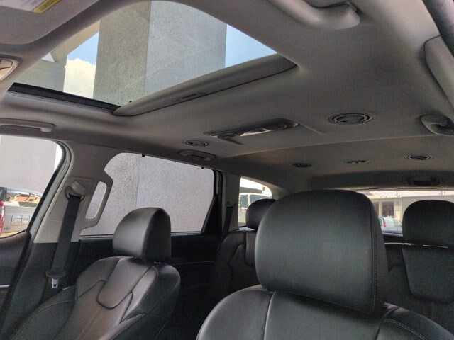 Used 2024 Kia Telluride EX w/ EX Captain's Chair Package FWD image 29