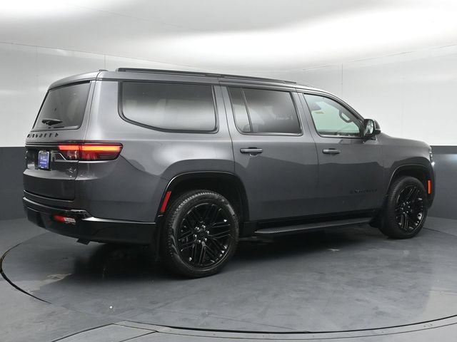 Used 2023 Jeep Wagoneer Series II AWD/4WD image 7