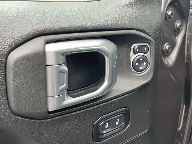 Used 2021 Jeep Wrangler Unlimited Rubicon AWD/4WD image 14