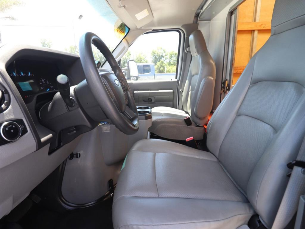 Certified 2024 Ford E-350 and Econoline 350 Super Duty w/ Power Windows & Locks Group RWD image 7