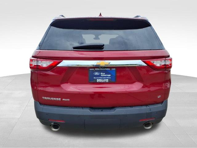 Used 2020 Chevrolet Traverse LT w/ LT Premium Package AWD/4WD image 5