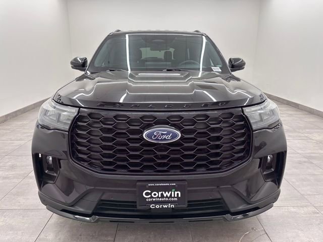 Certified 2025 Ford Explorer ST-Line image 7