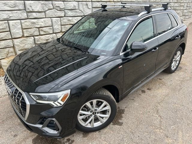Used 2023 Audi Q3 2.0T Premium Plus w/ Premium Plus Package AWD/4WD image 6