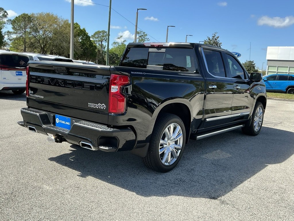 Used 2024 Chevrolet Silverado 1500 High Country image 9