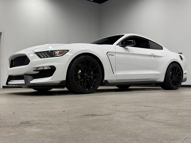 Certified 2018 Ford Mustang Shelby GT350 w/ Convenience Package RWD image 5