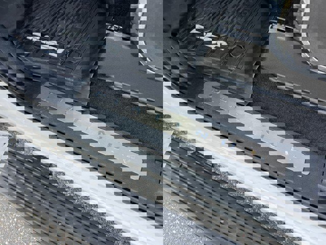 Certified 2023 Ford F150 Platinum w/ Equipment Group 701A High image 24