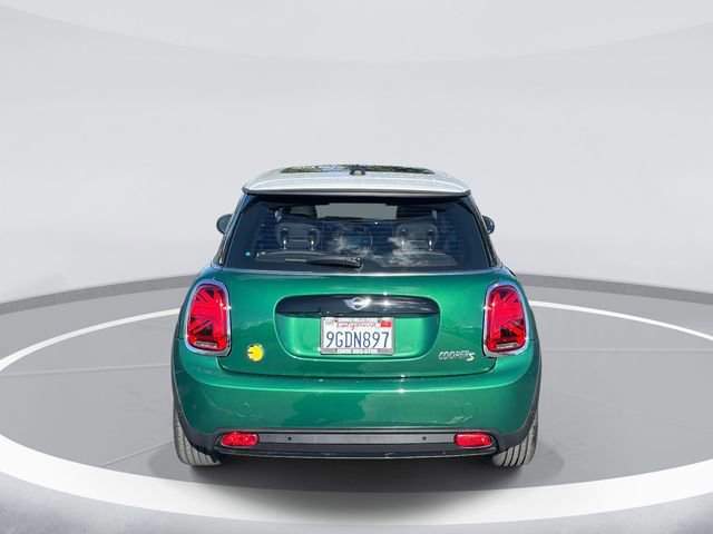 Used 2023 MINI Cooper SE image 4