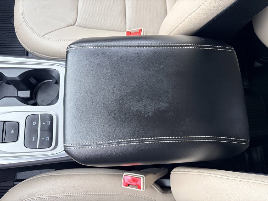 Certified 2020 Ford Explorer Limited w/ Class III Trailer Tow Package image 15