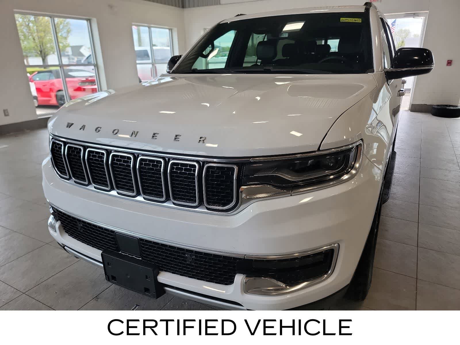 Used 2023 Jeep Wagoneer Series II AWD/4WD image 2