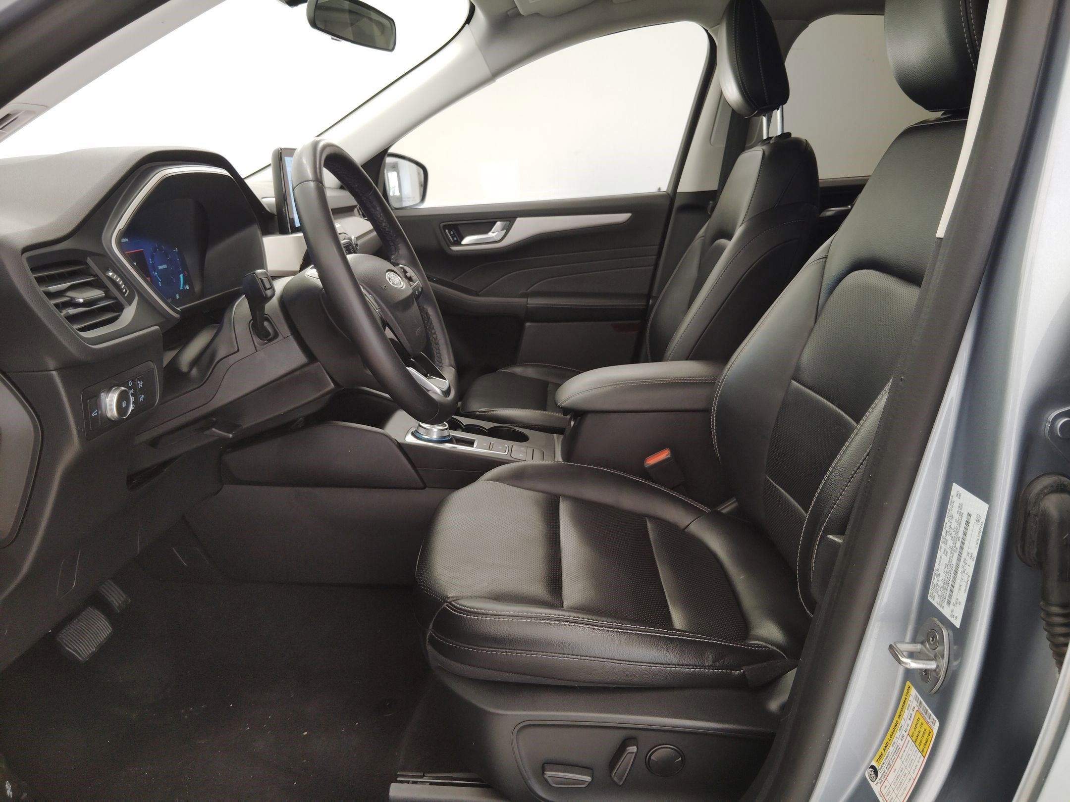 Certified 2022 Ford Escape SEL w/ Technology Package image 10