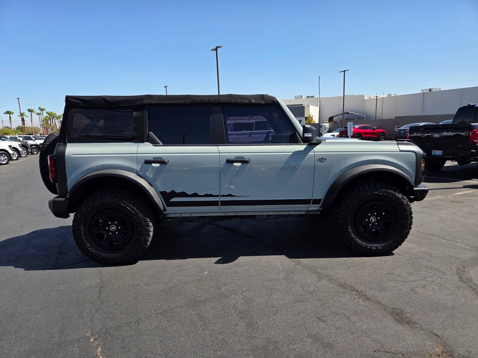 Certified 2023 Ford Bronco Wildtrak AWD/4WD image 7