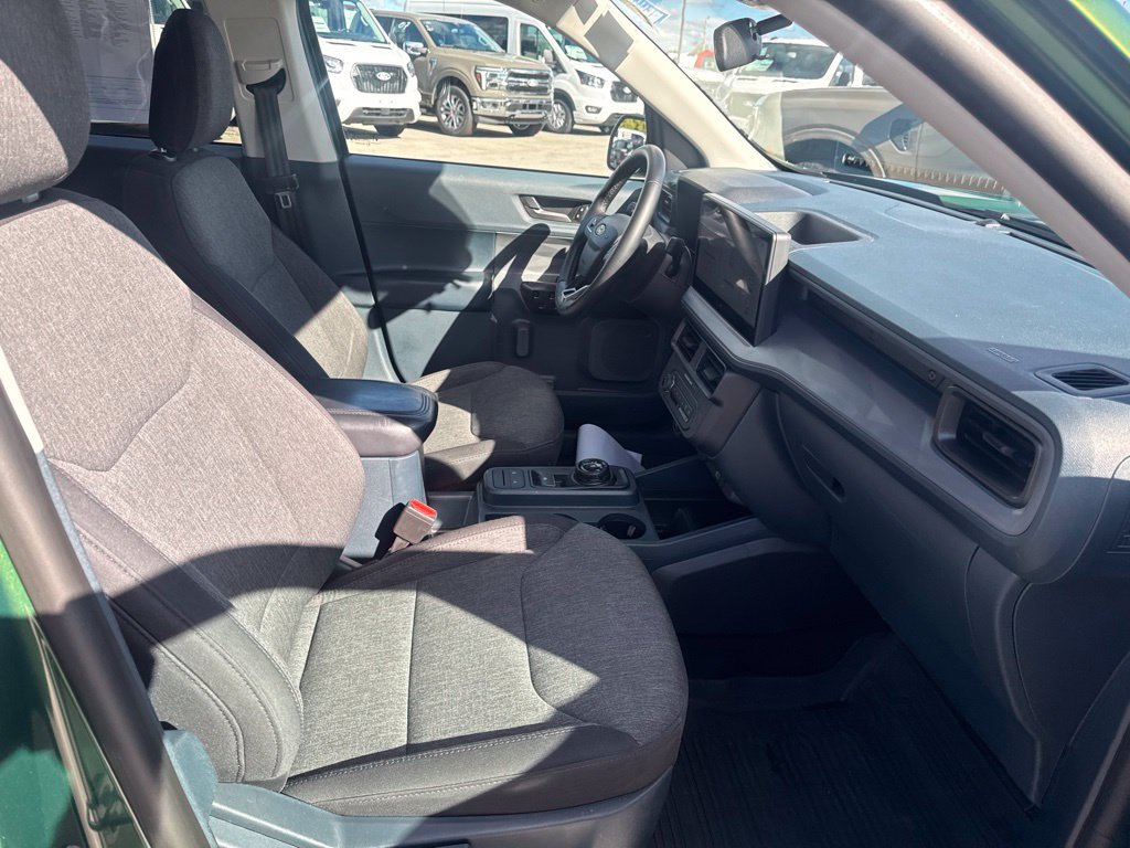 Certified 2025 Ford Maverick XLT w/ XLT Luxury Package AWD/4WD image 35