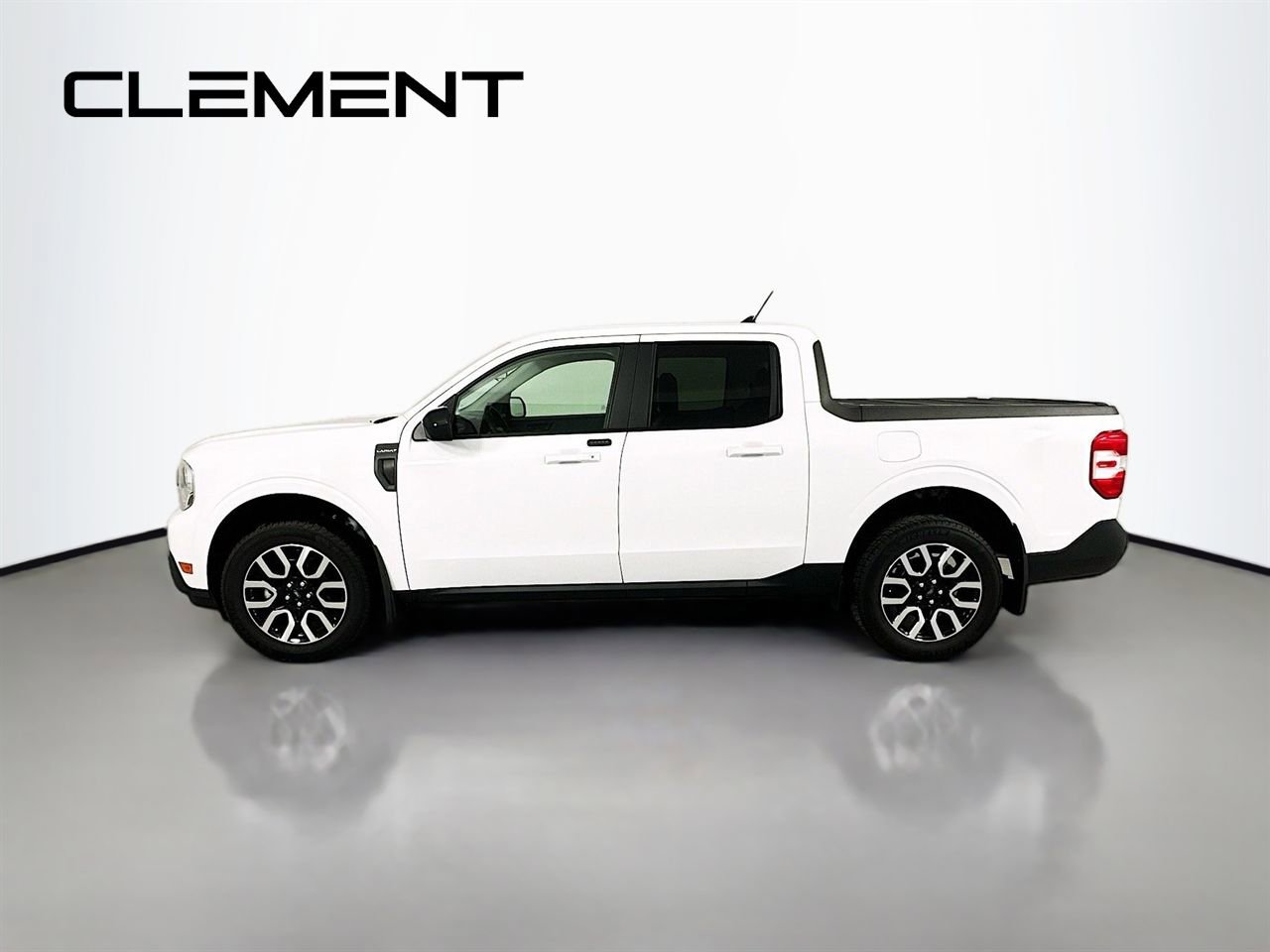 Certified 2024 Ford Maverick Lariat image 6