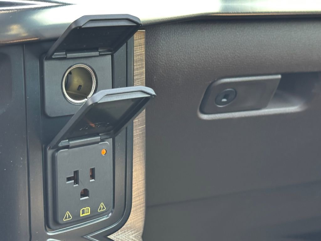 Certified 2025 Ford F150 King Ranch w/ FX4 Off-Road Package image 19