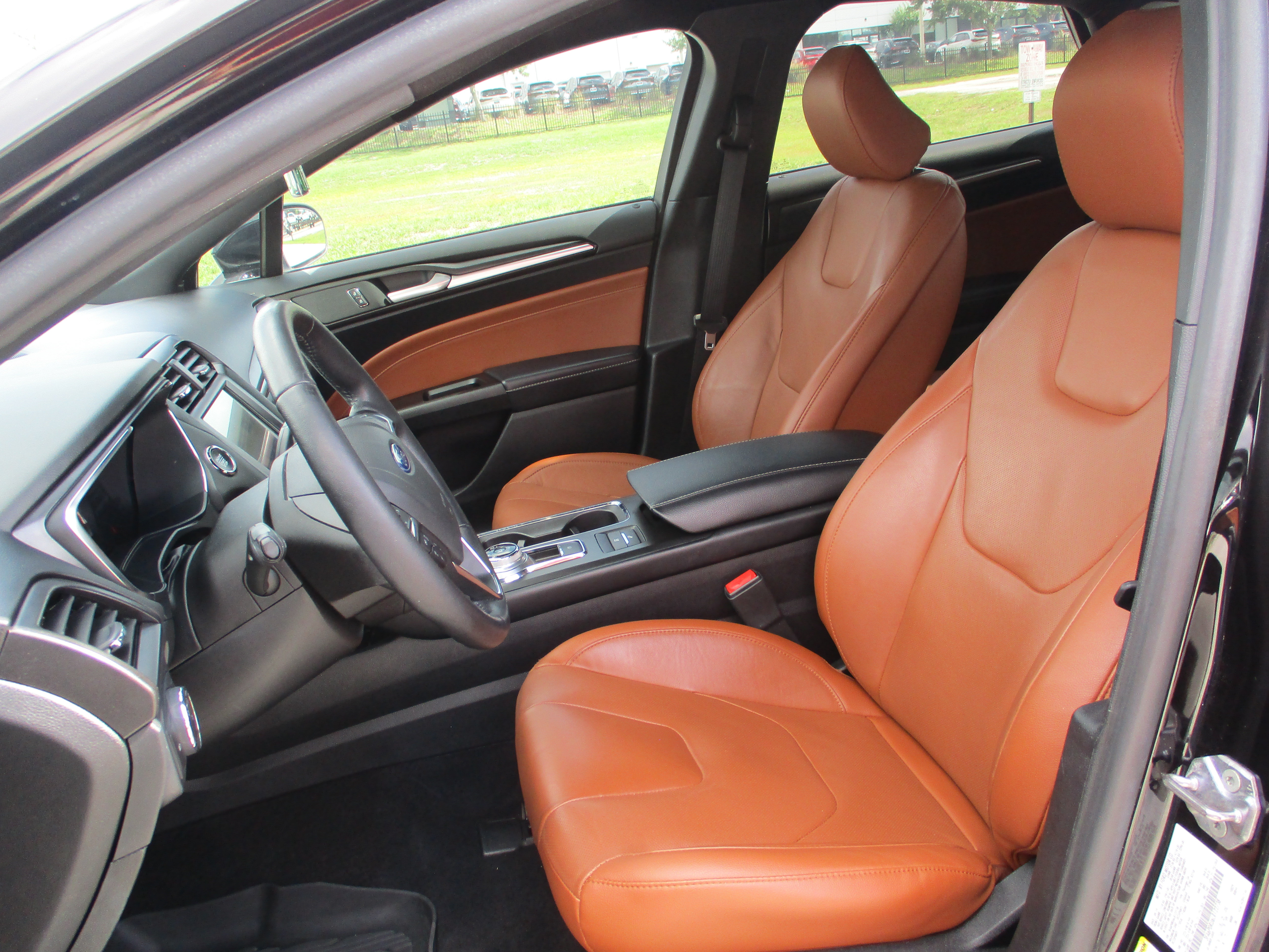 Certified 2020 Ford Fusion Titanium FWD image 10