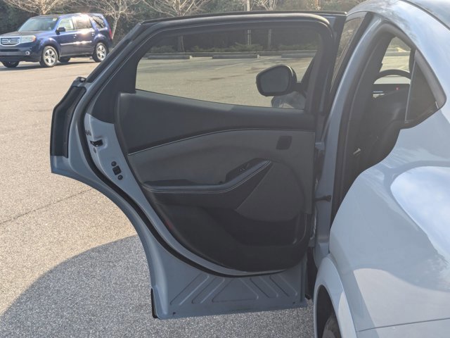 Certified 2025 Ford Mustang Mach-E GT image 30