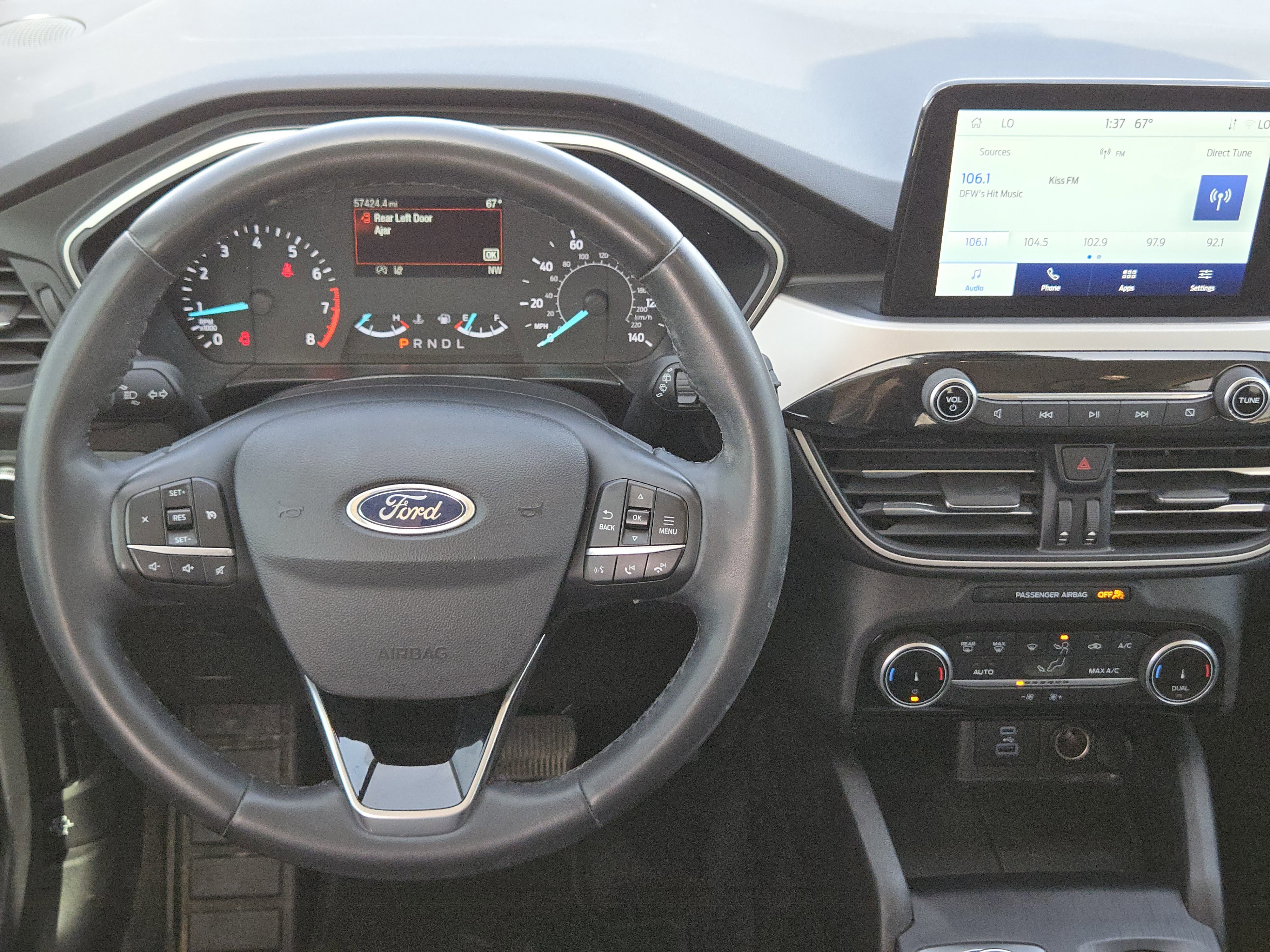 Certified 2022 Ford Escape SE w/ SE Sport Appearance Package image 25